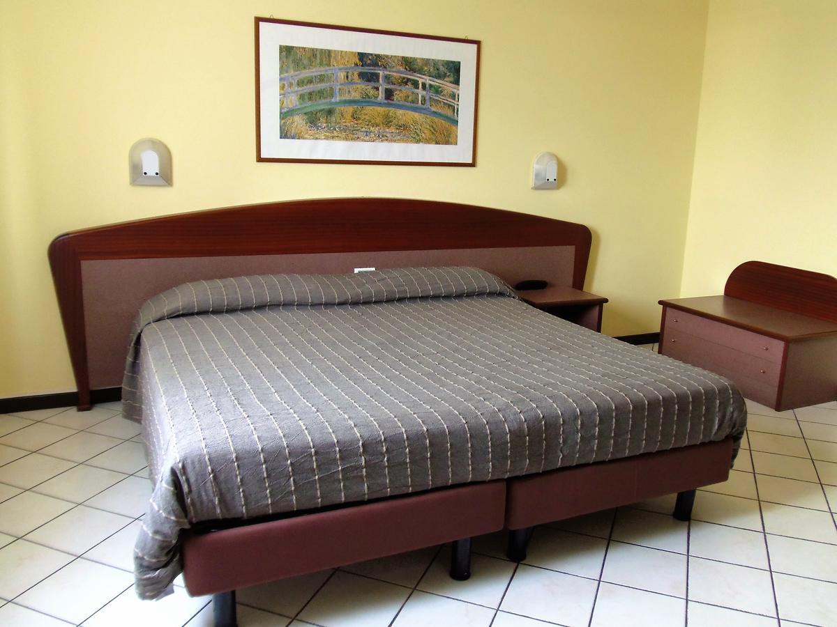 Albergo Sirena Bazzano Dış mekan fotoğraf